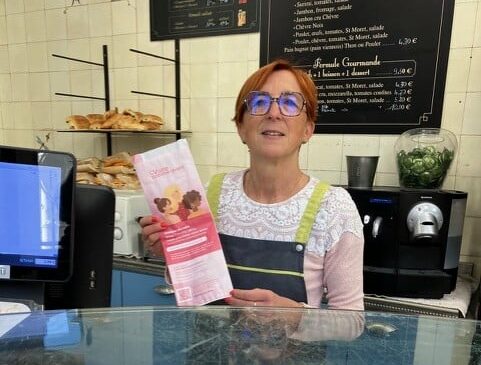 Un beau sachet baguette réalisé pour les 50 ans de Vivre Comme Avant